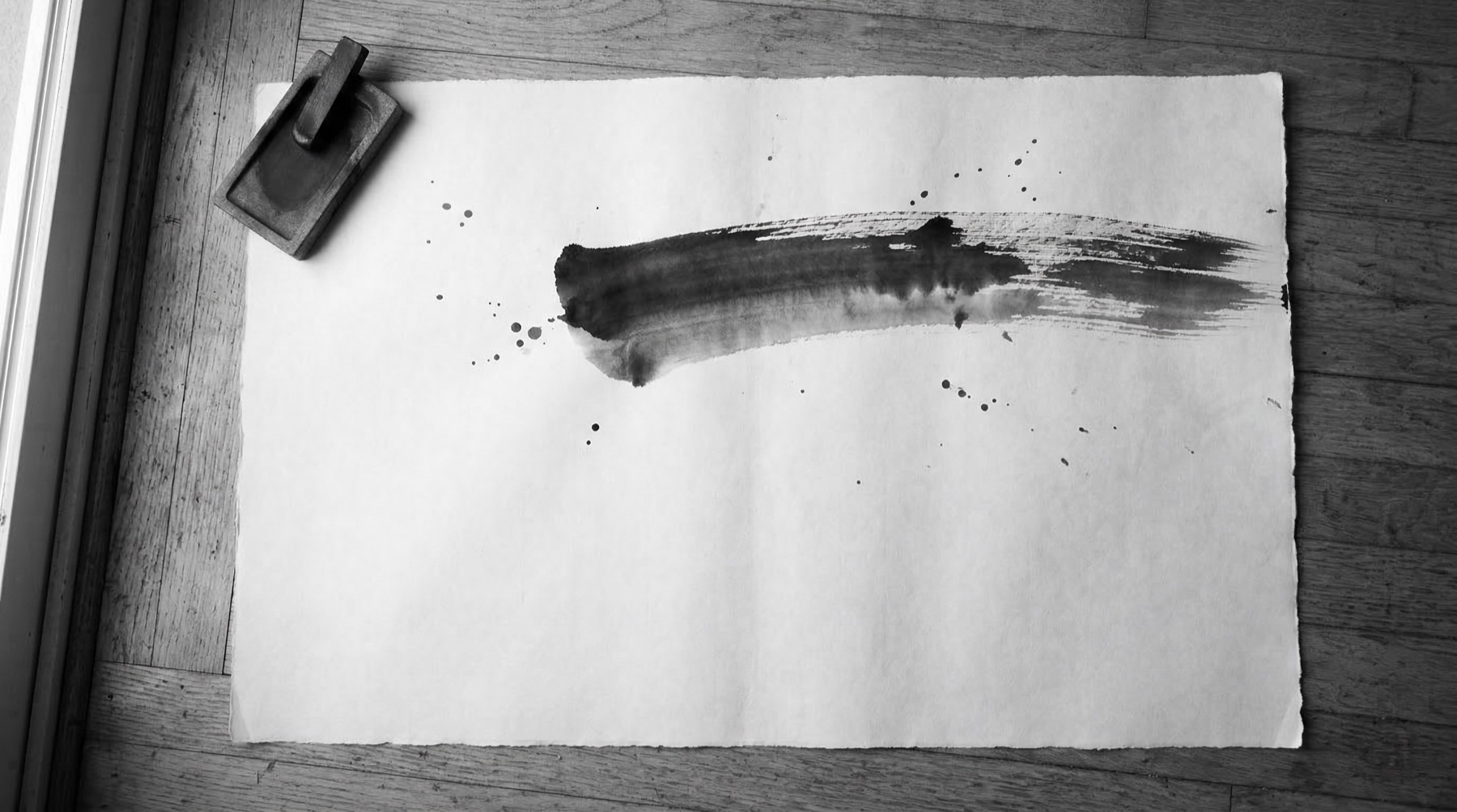 Sumi-e ink wash — single brushstroke on white paper, the essence of Notan